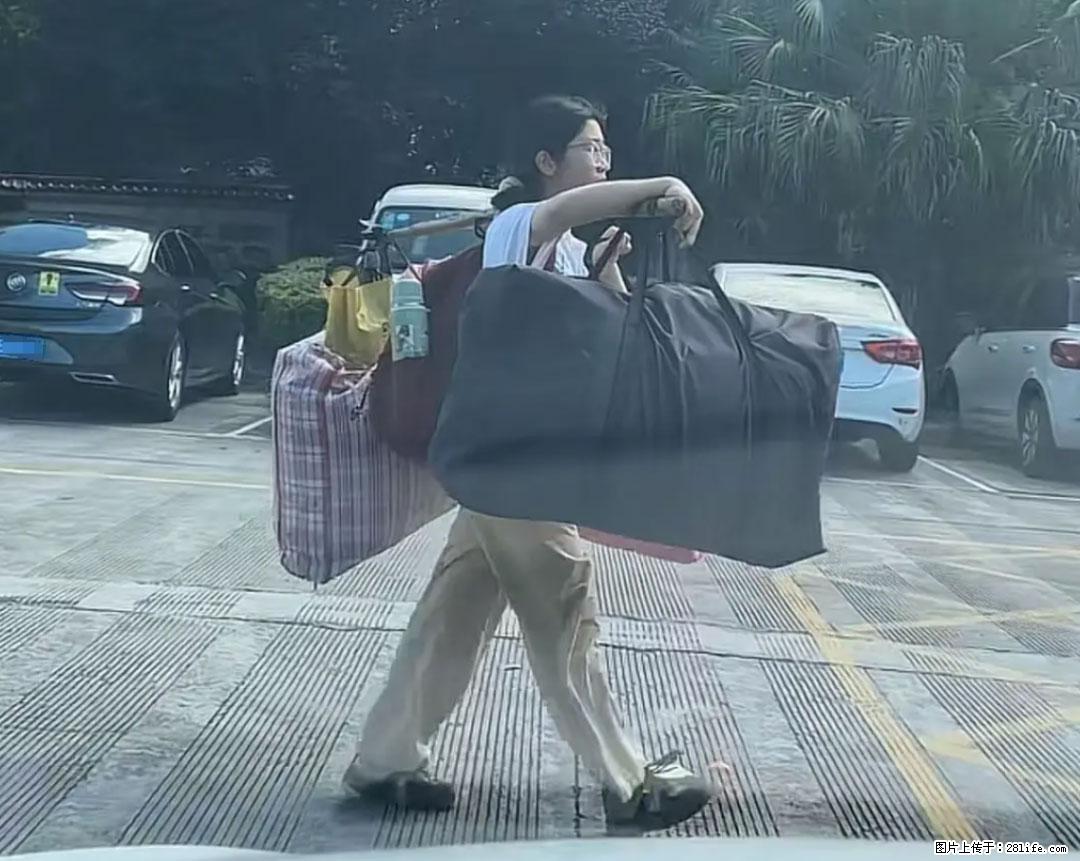 全网追的“扁担女孩”，找了一份暑假工，时薪12元 - 定西生活资讯 - 定西28生活网 dx.28life.net